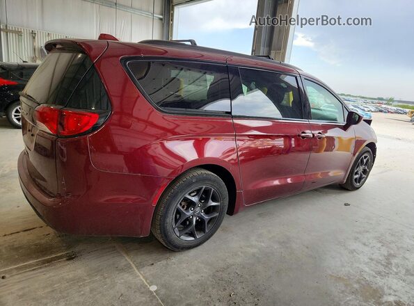 2C4RC1EG8JR332589 2018 CHRYSLER PACIFICA Burgundy უკანა მარჯვენა