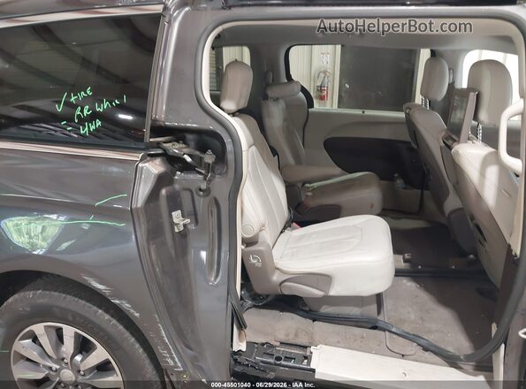 2C4RC1EG8LR166545 2020 CHRYSLER PACIFICA Gray Widok naklejki z numerem VIN