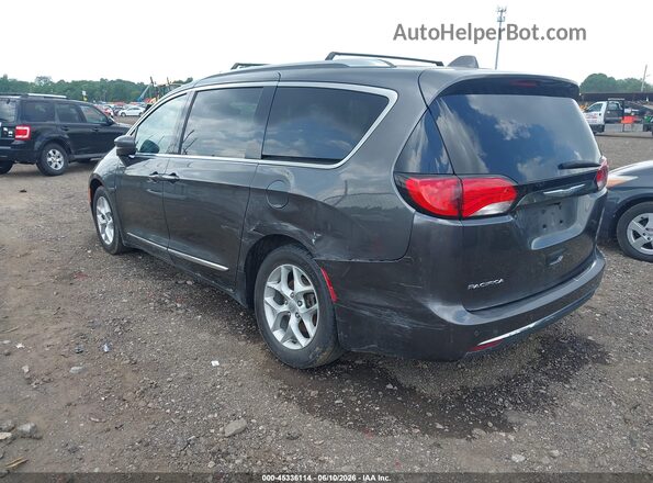 2C4RC1EG9HR591375 2017 CHRYSLER PACIFICA Gray 
