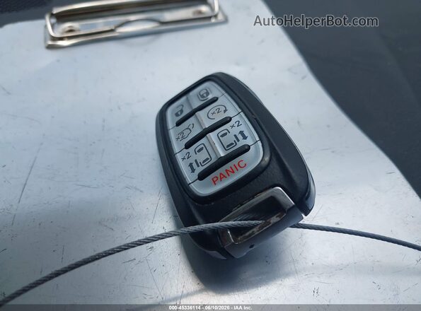 2C4RC1EG9HR591375 2017 CHRYSLER PACIFICA Gray 