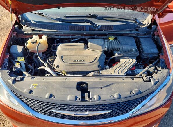 2C4RC1EG9JR172299 2018 CHRYSLER PACIFICA Оранжевый Вид задней части салона