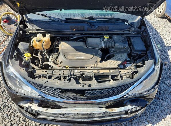 2C4RC1EG9JR262116 2018 CHRYSLER PACIFICA Black ძრავის განყოფილების ხედი