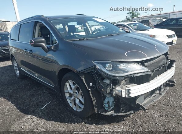 2C4RC1EG9KR549683 2019 CHRYSLER PACIFICA Gray Widok z przodu