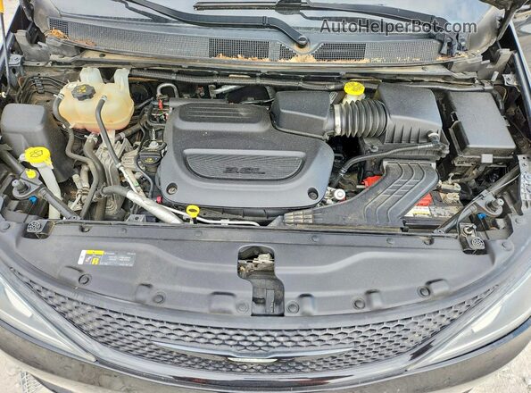 2C4RC1EG9KR702286 2019 CHRYSLER PACIFICA Black Вид підкапотного простору