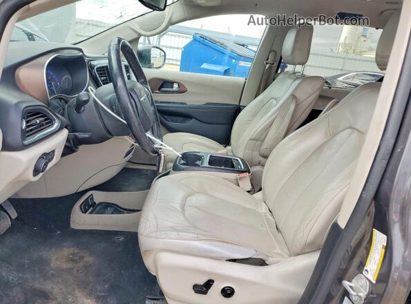 2C4RC1EGXHR538619 2017 CHRYSLER PACIFICA Gray წინა სალონის ხედი