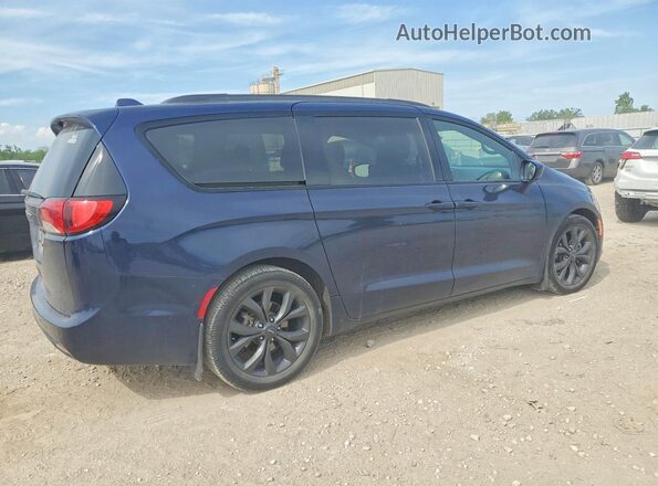 2C4RC1EGXJR321822 2018 CHRYSLER PACIFICA Blue Tył prawy