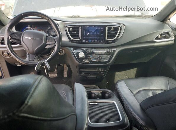 2C4RC1EGXJR321822 2018 CHRYSLER PACIFICA Blue Widok deski rozdzielczej