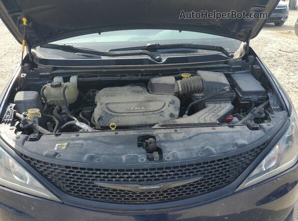 2C4RC1EGXJR321822 2018 CHRYSLER PACIFICA Blue Widok komory silnika