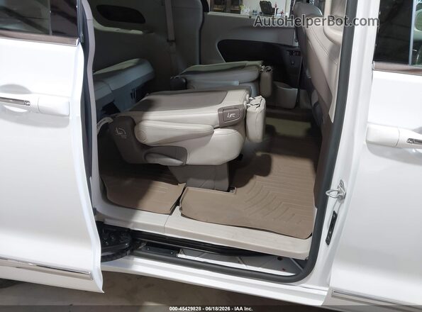 2C4RC1EGXLR230603 2020 CHRYSLER PACIFICA Белый Вид наклейки с VIN-кодом