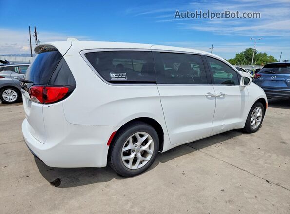 2C4RC1FG2JR157111 2018 CHRYSLER PACIFICA White Задня права чверть