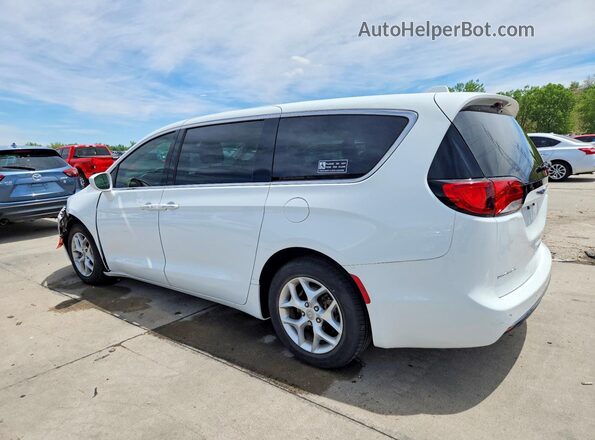 2C4RC1FG2JR157111 2018 CHRYSLER PACIFICA White Задня ліва чверть