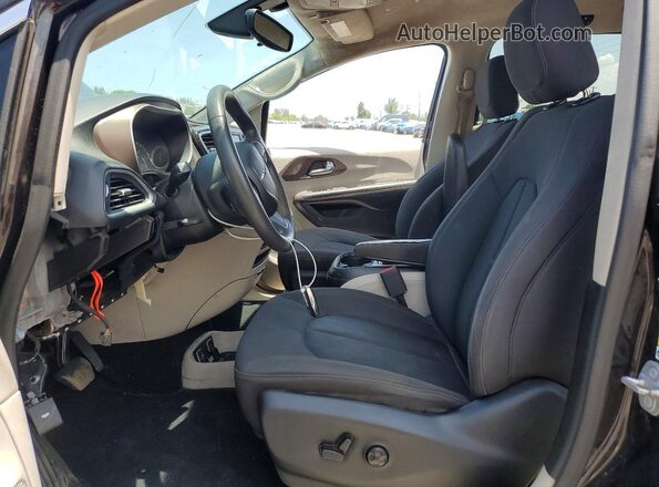 2C4RC1FG2JR279144 2018 CHRYSLER PACIFICA Purple Vista interior delantera