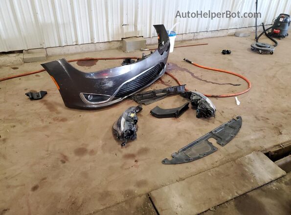 2C4RC1FG2JR355977 2018 CHRYSLER PACIFICA Gray VIN კოდის სტიკერის ხედი