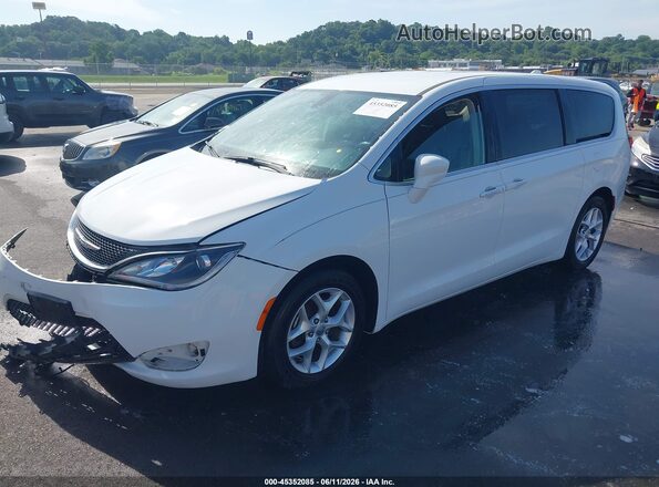 2C4RC1FG4JR125759 2018 CHRYSLER PACIFICA Белый Передняя левая четверть