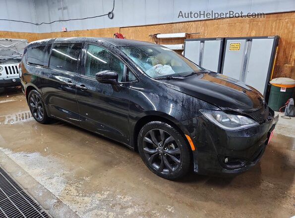 2C4RC1FG4KR531851 2019 CHRYSLER PACIFICA Черный Передняя правая четверть
