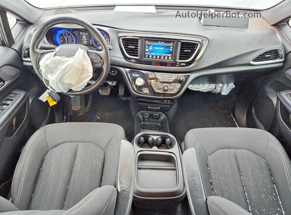 2C4RC1FG4KR531851 2019 CHRYSLER PACIFICA Черный Вид панели приборов