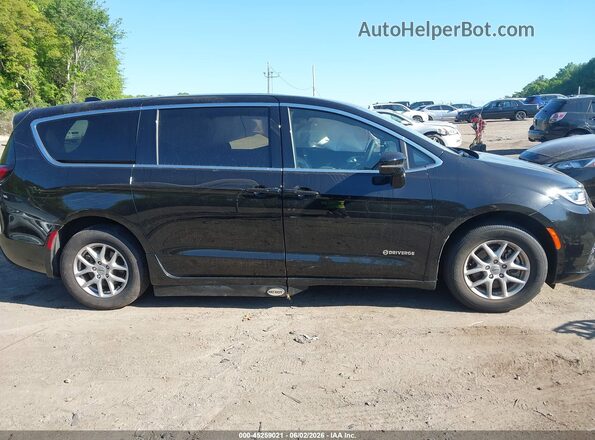 2C4RC1FG4RR144176 2024 CHRYSLER PACIFICA Black Вид задньої частини салону