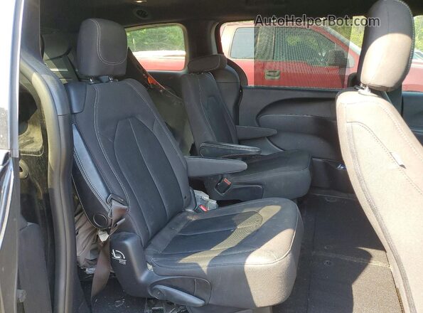 2C4RC1FG5KR733307 2019 CHRYSLER PACIFICA Черный Вид задней части салона