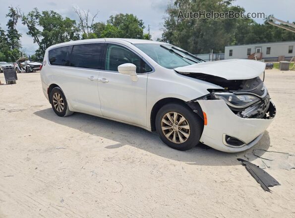 2C4RC1FG9KR576882 2019 CHRYSLER PACIFICA White Առջևի աջ