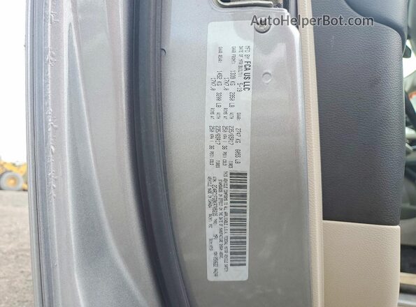 2C4RC1FG9KR705235 2019 CHRYSLER PACIFICA Silver VIN sticker view