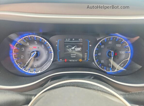 2C4RC1FGXJR113180 2018 CHRYSLER PACIFICA Белый Вид щитка приборов