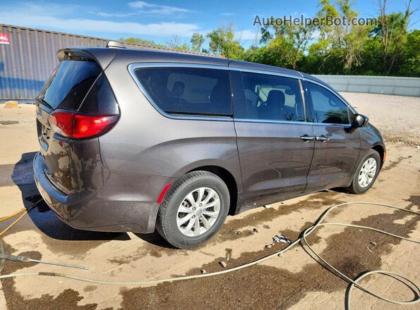 2C4RC1FGXJR115690 2018 CHRYSLER PACIFICA Gray 