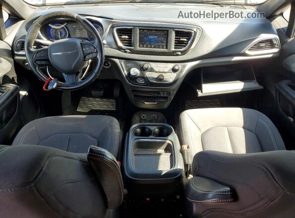 2C4RC1FGXKR567348 2019 CHRYSLER PACIFICA Silver Вид панелі приладів