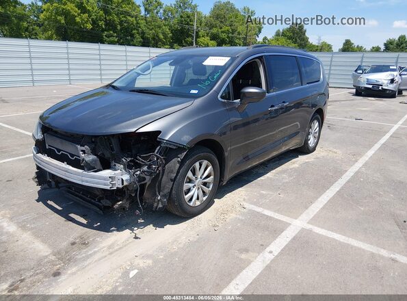 2C4RC1FGXLR102067 2020 CHRYSLER PACIFICA Gray Vista tres cuartos delantera izquierda