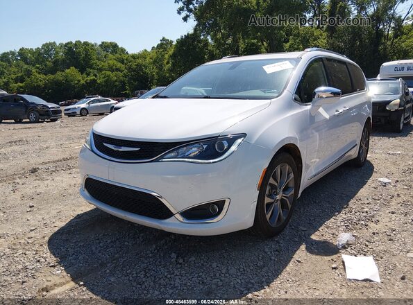 2C4RC1GG0JR263409 2018 CHRYSLER PACIFICA White Front left