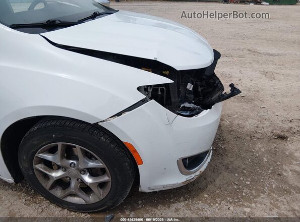 2C4RC1GG0JR272272 2018 CHRYSLER PACIFICA White Դիմացի տեսք