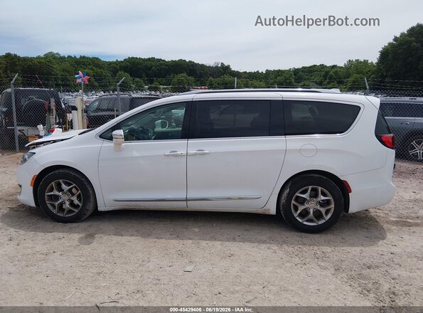 2C4RC1GG0JR272272 2018 CHRYSLER PACIFICA White Սալոնի 360 աստիճան տեսք