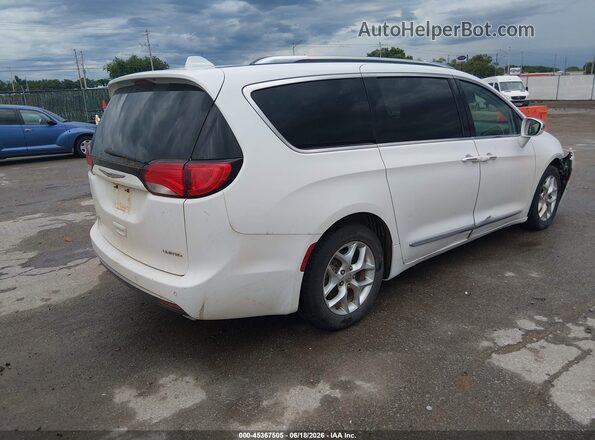 2C4RC1GG0LR109737 2020 CHRYSLER PACIFICA White Հետևի աջ