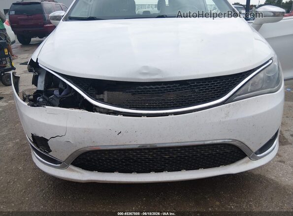 2C4RC1GG0LR109737 2020 CHRYSLER PACIFICA White Դիմացի տեսք
