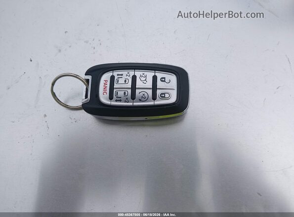 2C4RC1GG0LR109737 2020 CHRYSLER PACIFICA White Առջևի վահանակի տեսք