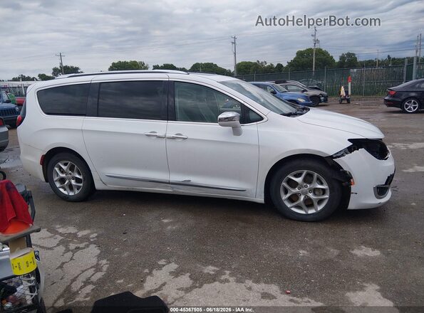 2C4RC1GG0LR109737 2020 CHRYSLER PACIFICA White Սալոնի հետևի տեսք