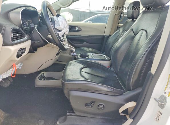 2C4RC1GG0LR269021 2020 CHRYSLER PACIFICA White 