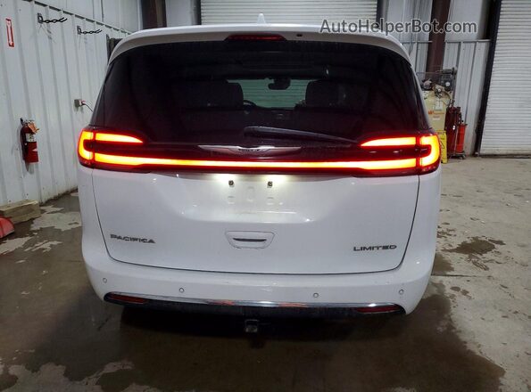 2C4RC1GG0NR170346 2022 CHRYSLER PACIFICA Белый Вид сзади