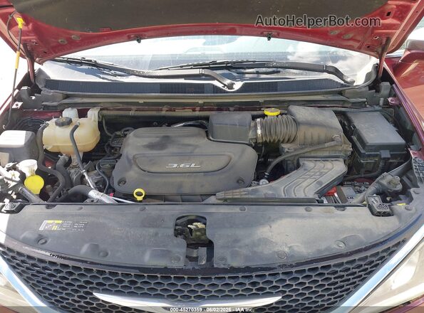2C4RC1GG1HR533726 2017 CHRYSLER PACIFICA Burgundy Вид ззаду