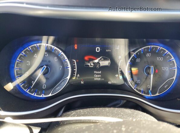 2C4RC1GG1JR103572 2018 CHRYSLER PACIFICA Silver Instrument cluster view