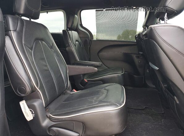 2C4RC1GG1LR118835 2020 CHRYSLER PACIFICA White Вид задньої частини салону