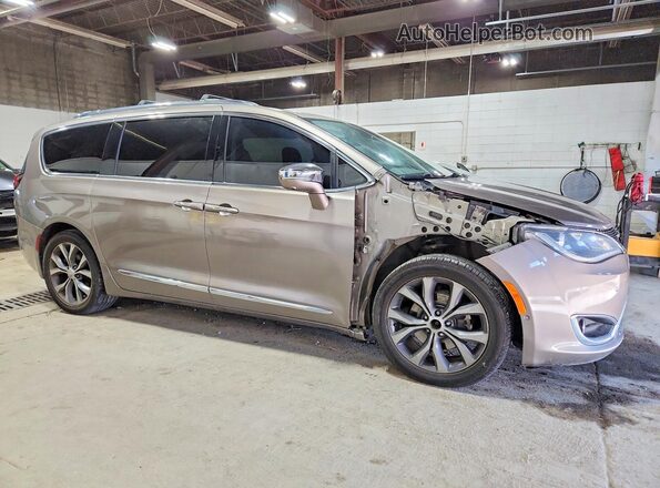 2C4RC1GG2HR727536 2017 CHRYSLER PACIFICA Tan 