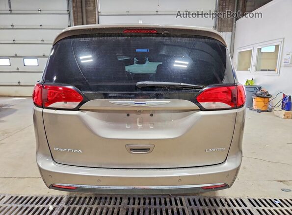 2C4RC1GG2HR727536 2017 CHRYSLER PACIFICA Tan 