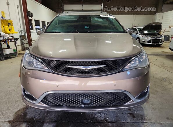 2C4RC1GG2HR727536 2017 CHRYSLER PACIFICA Tan 