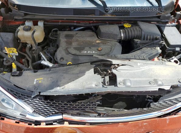 2C4RC1GG2JR364855 2018 CHRYSLER PACIFICA Коричневый Вид подкапотного пространства