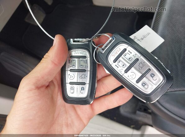 2C4RC1GG2KR551594 2019 CHRYSLER PACIFICA Серый Вид панели приборов