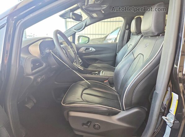 2C4RC1GG2SR512259 2025 CHRYSLER PACIFICA Black Вид салону спереду