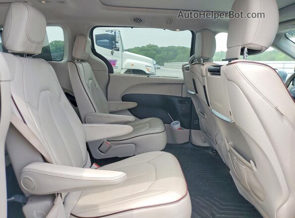 2C4RC1GG3HR648179 2017 CHRYSLER PACIFICA Silver უკანა სალონის ხედი