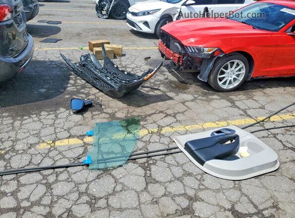 2C4RC1GG3KR597810 2019 CHRYSLER PACIFICA Gray Widok naklejki z numerem VIN