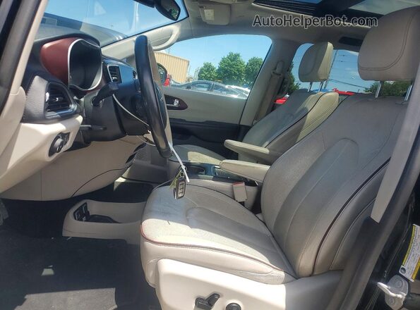 2C4RC1GG3KR731439 2019 CHRYSLER PACIFICA Черный 