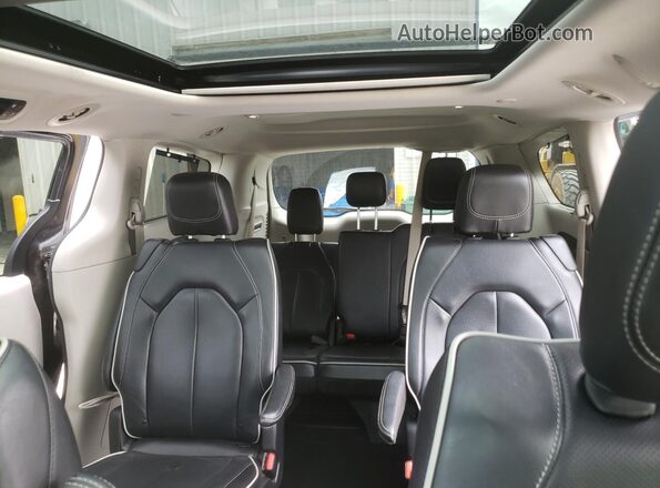 2C4RC1GG3NR210029 2022 CHRYSLER PACIFICA Gray უკანა სავარძლების ხედი